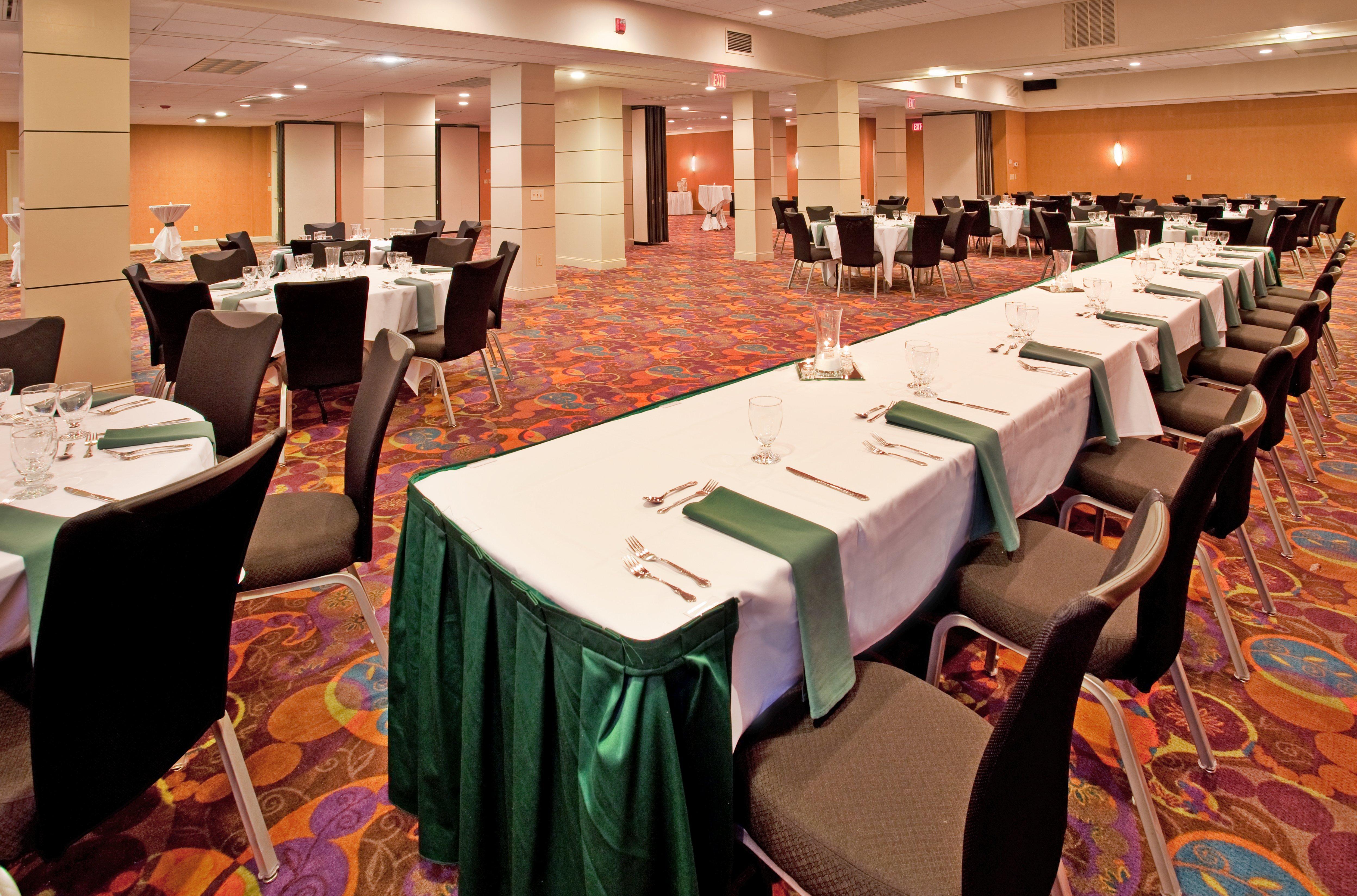 Holiday Inn At The Campus By Ihg Manhattan Extérieur photo