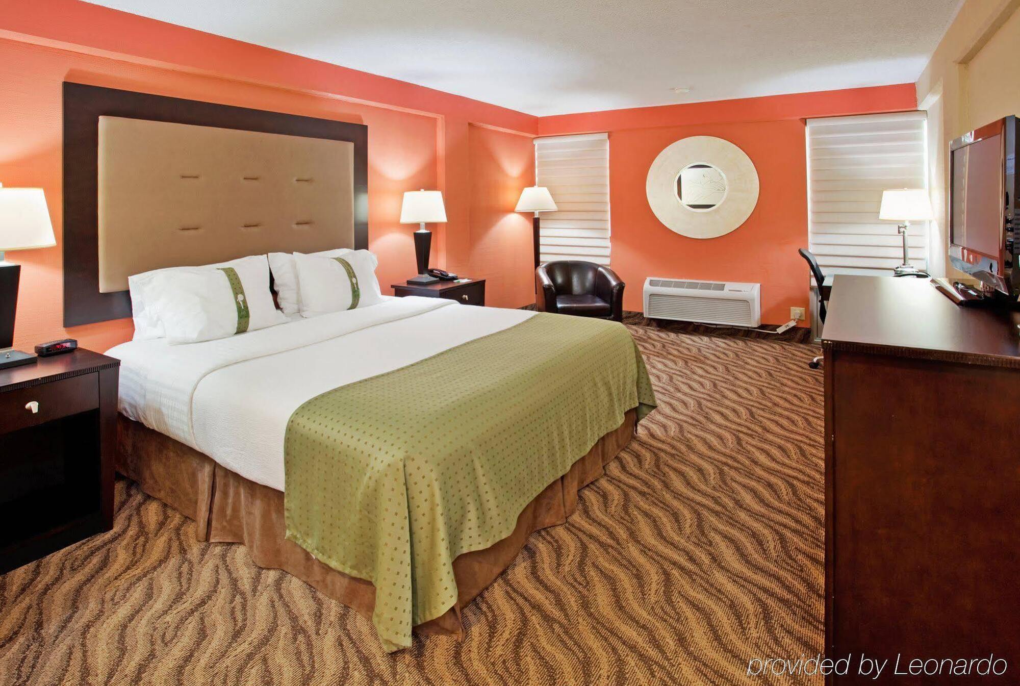 Holiday Inn At The Campus By Ihg Manhattan Extérieur photo