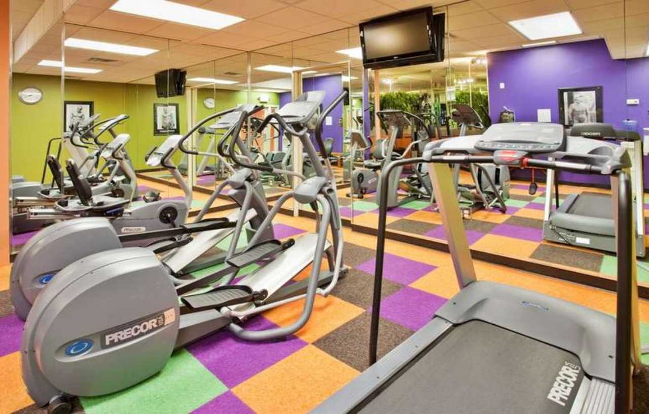 Holiday Inn At The Campus By Ihg Manhattan Extérieur photo